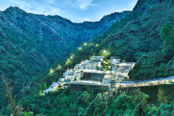 Mata Vaishno Devi (Jammu, Amritsar, Katra)